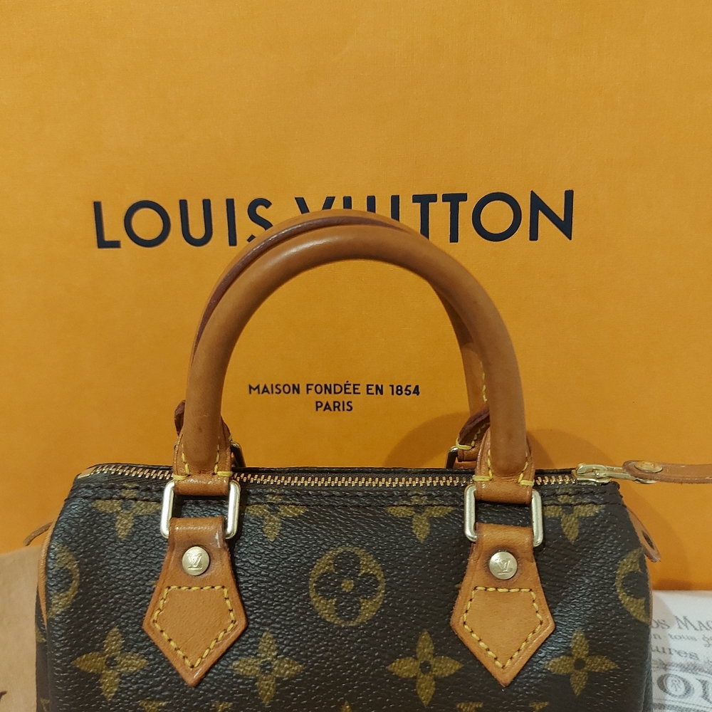 πSOLDπ Louis Vuitton Monogram Speedy Mini Sac HL - Picture 3 of 16